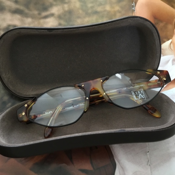 $99! Club LA Vintage Oval Tortoiseshell Glasses: New with Case from the 1990\'s